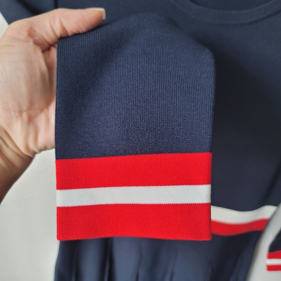 Tommy Hilfiger Knit Fit and Flare Pleated Sweater Dress Size Small Color Navy - Picture 4 of 10